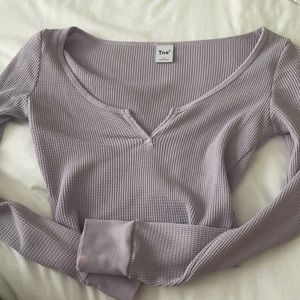 Aritiza long sleeve pale blue long sleeve